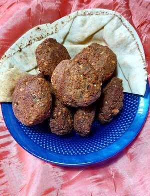 Falafel home made.jpg