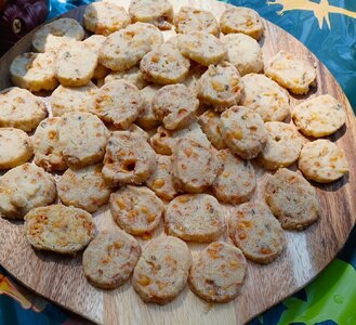 Blue cheese shortbread.jpg