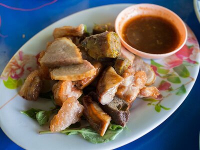 1920px-2016_0919_Lunch_at_Long_Koi_Lap_Khom_04.jpg