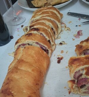 Pan de Jamon.jpg