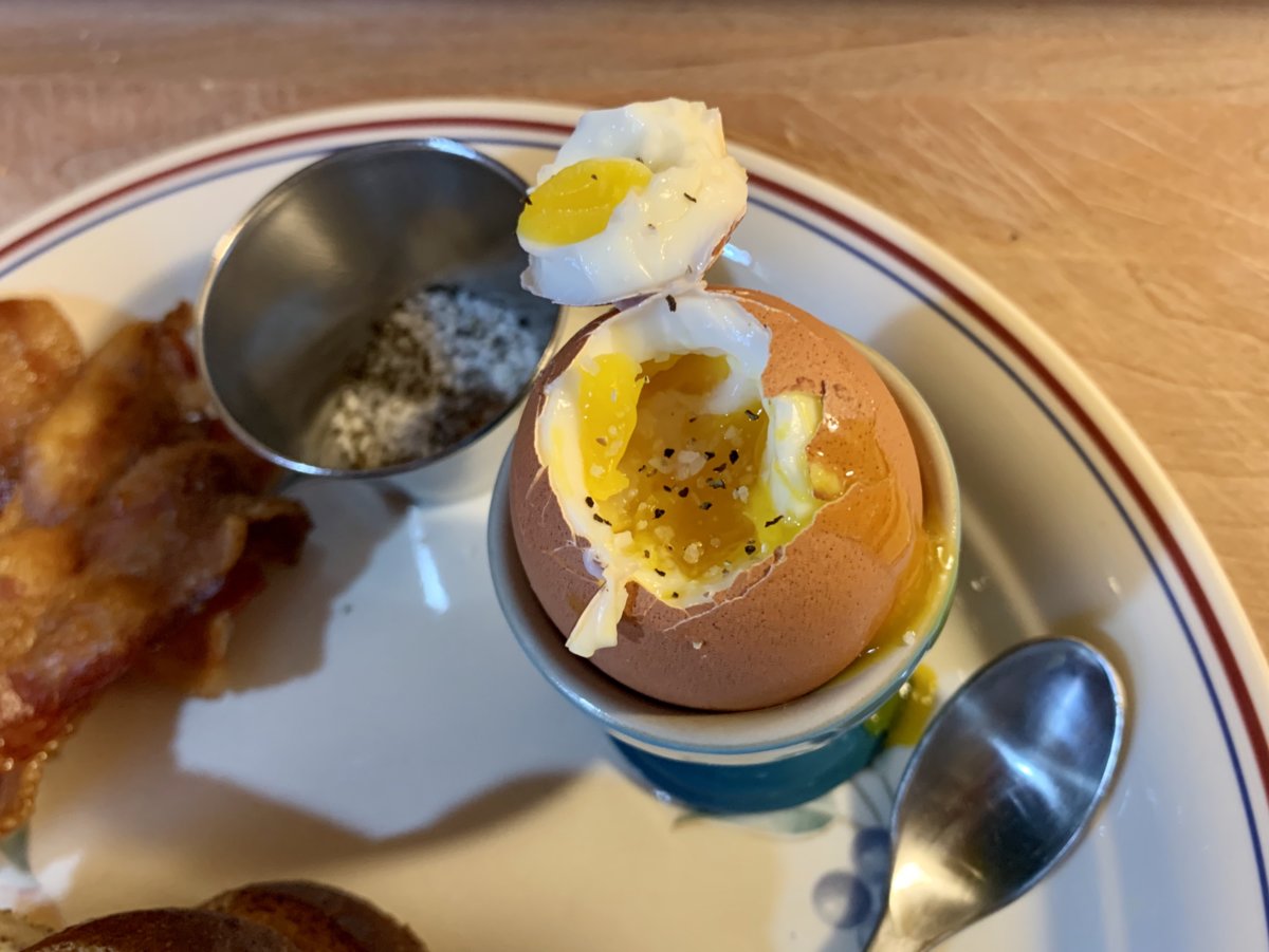 Recipe How To Boil An Egg In The Microwave Cookingbites Cooking Forum